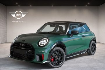 Najtańszy nowy MINI Cooper JCW / British Racing Green / Harman Kardon